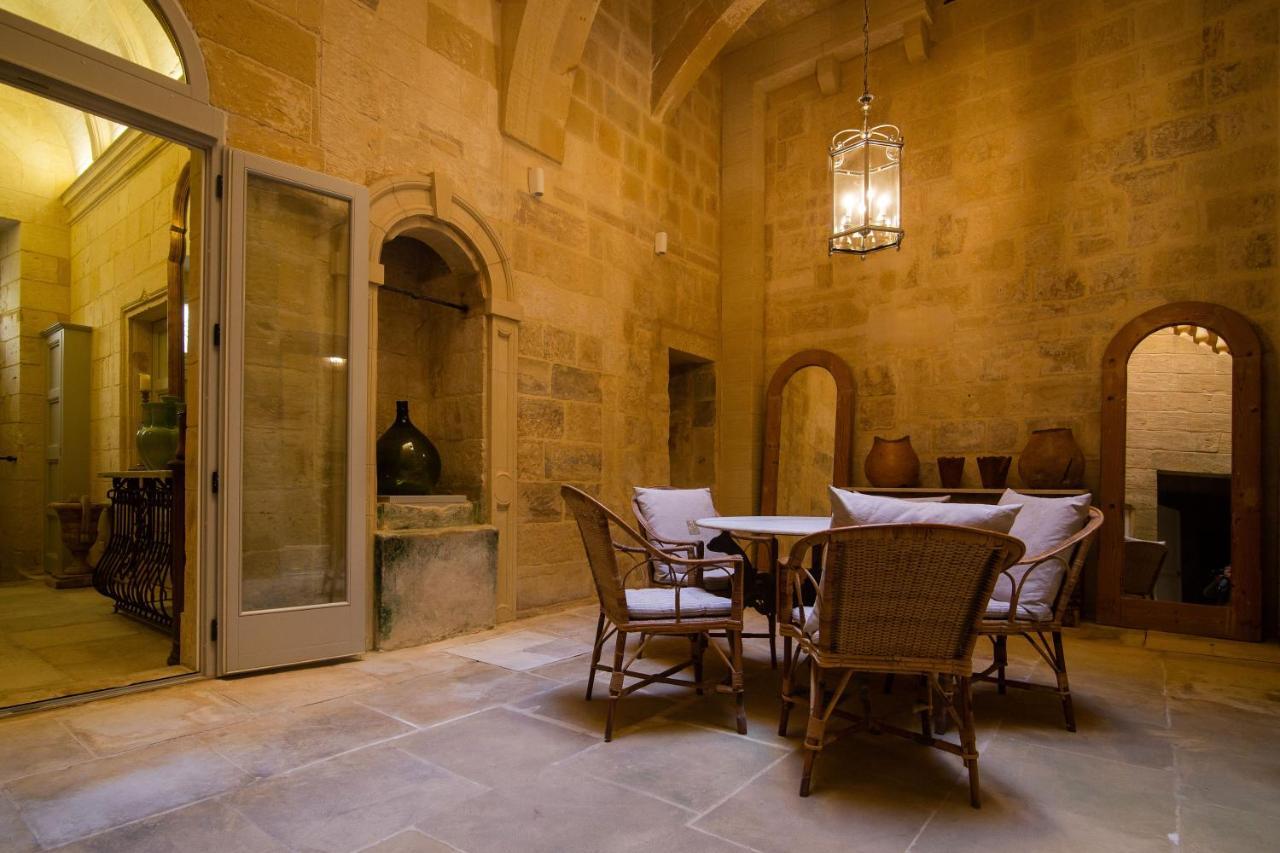 Palazzino Birgu Host Family Bed And Breakfast Exterior photo