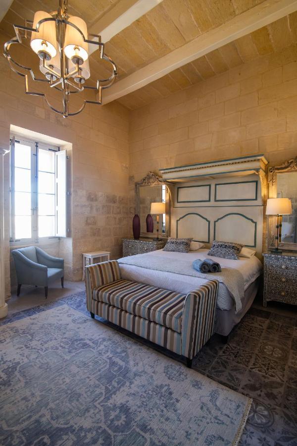 Palazzino Birgu Host Family Bed And Breakfast Exterior photo